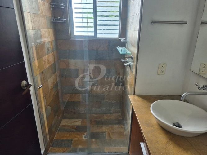 Apartamento de 2 alcobas en arriendo en La Florida, Medellín, 90 m² · foto 15 de 24
