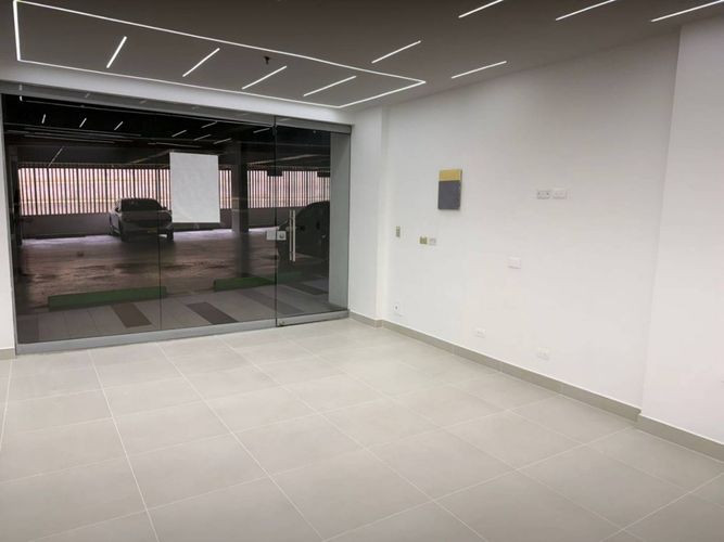 Local en arriendo en Castropol, Medellín, 25 m² · foto 3 de 14