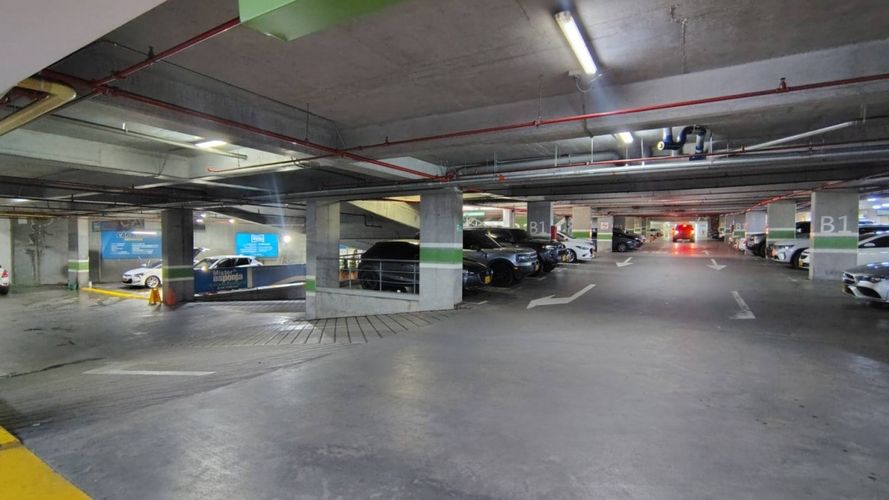 Local en arriendo en Castropol, Medellín, 25 m² · foto 7 de 14