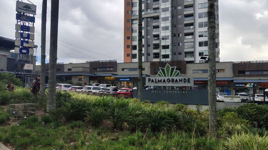 Local en arriendo en Castropol, Medellín, 25 m² · foto 12 de 14