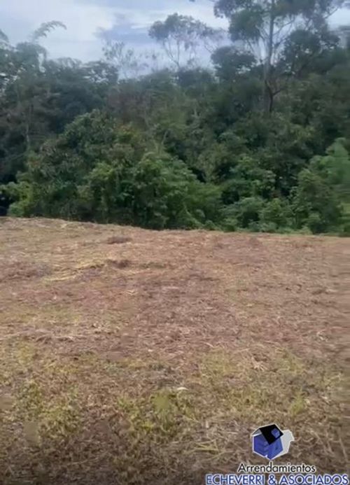 Lote en venta en Loma Del Escobero, Envigado, 22000 m² · foto 2 de 3