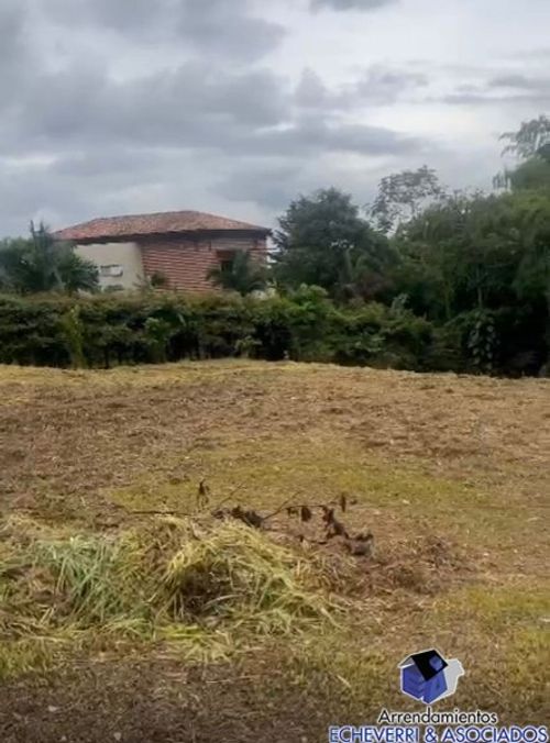 Lote en venta en Loma Del Escobero, Envigado, 22000 m² · foto 3 de 3