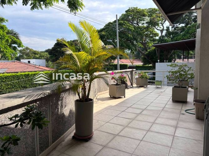 Casa de 5 alcobas en venta en La Viga, Cali, 350 m² · foto 4 de 17