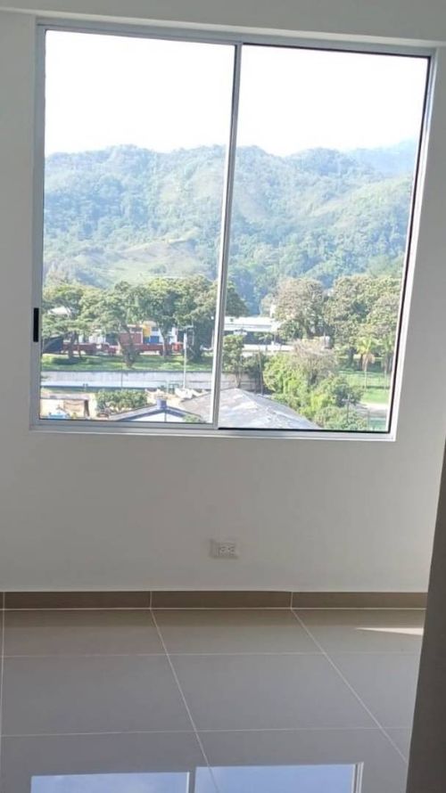 Apartamento de 3 alcobas en venta en Varsovia, Ibagué, 90 m² · foto 14 de 17