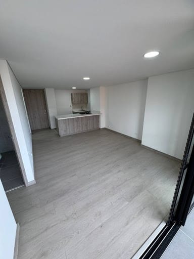Apartamento de 2 alcobas en arriendo en Rionegro, 74 m² · foto 5 de 12