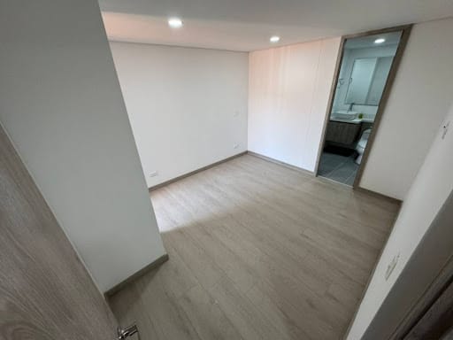 Apartamento de 2 alcobas en arriendo en Rionegro, 74 m² · foto 10 de 12