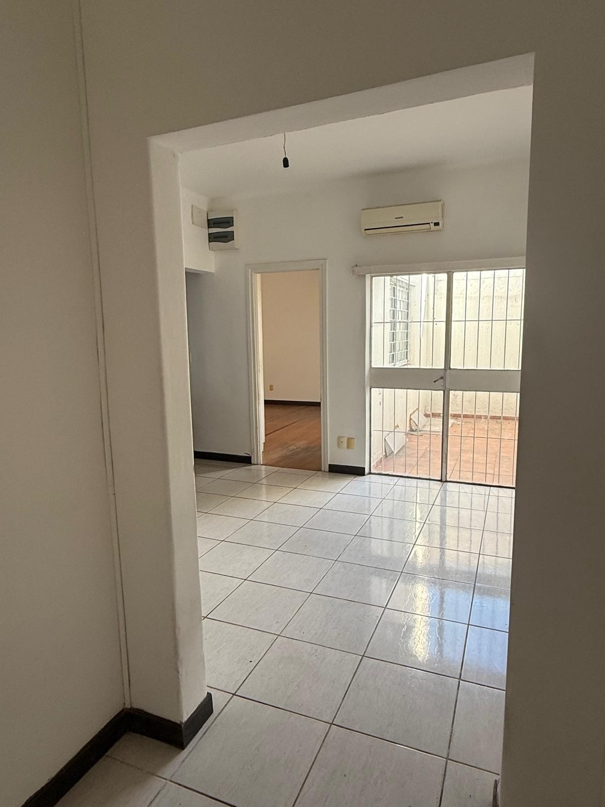 Alquiler / Apartamento de 1 dorm, c/ patio y sótano_ La Blanqueada