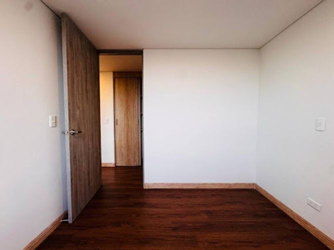 Apartamento de 3 alcobas en venta en El Porvenir, Rionegro, 74 m² · foto 10 de 15