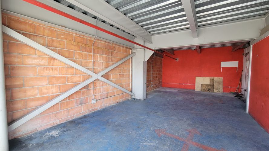 Local en arriendo en Centro, Rionegro, 44 m² · foto 2 de 12