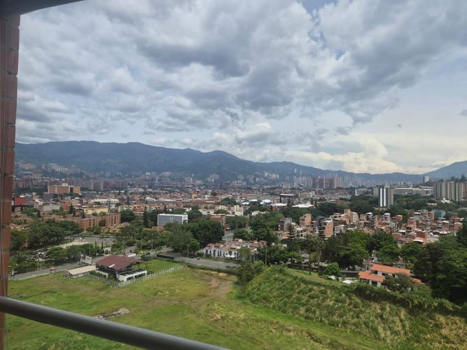 Apartamento en venta en El Porvenir, Itagüí · foto 17 de 24
