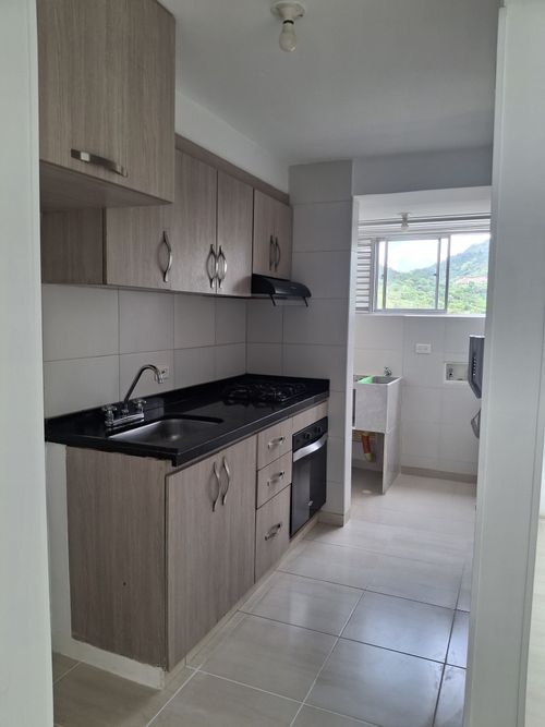 Apartamento de 3 alcobas en venta en Ruitoque, Floridablanca, 72 m² · foto 6 de 16