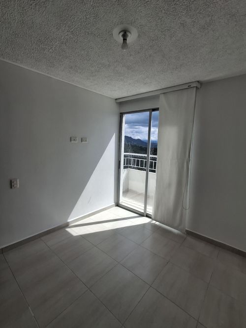 Apartamento de 3 alcobas en venta en Ruitoque, Floridablanca, 72 m² · foto 9 de 16