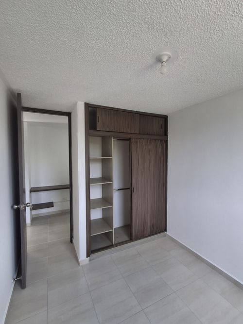 Apartamento de 3 alcobas en venta en Ruitoque, Floridablanca, 72 m² · foto 12 de 16