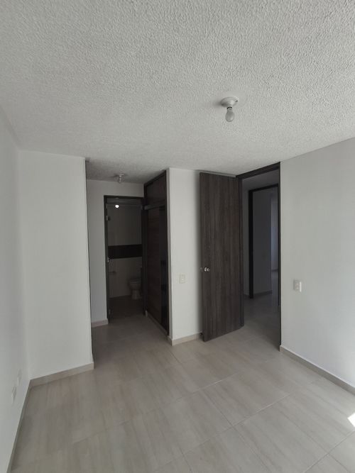 Apartamento de 3 alcobas en venta en Ruitoque, Floridablanca, 72 m² · foto 11 de 16