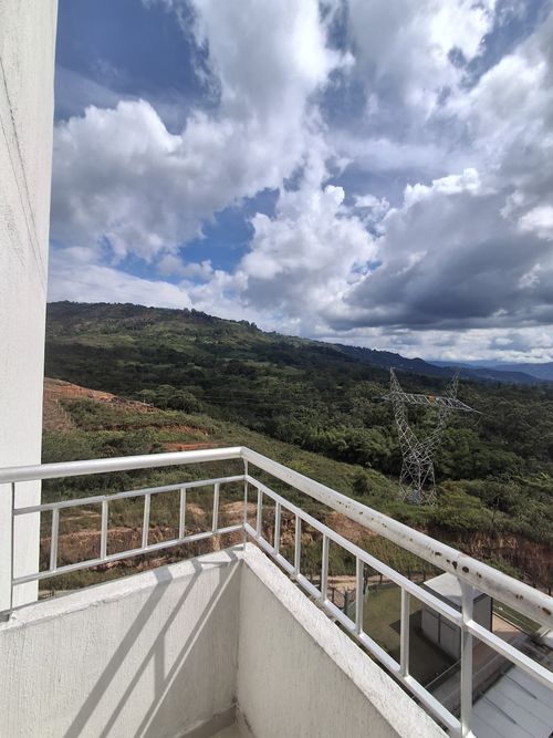 Apartamento de 3 alcobas en venta en Ruitoque, Floridablanca, 72 m² · foto 2 de 16