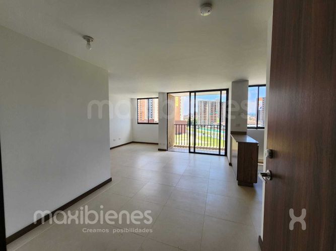 Apartamento de 2 alcobas en venta en Llano Grande, Rionegro, 60 m² · foto 2 de 10