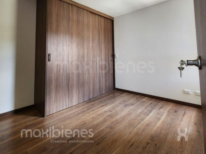 Apartamento de 2 alcobas en venta en Llano Grande, Rionegro, 60 m² · foto 3 de 10