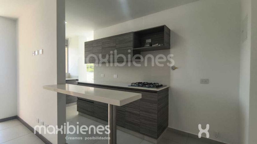 Apartamento de 3 alcobas en arriendo en Las Lomitas, Sabaneta, 75 m² · foto 2 de 17