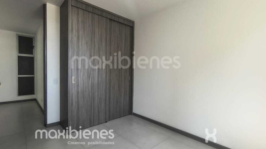 Apartamento de 3 alcobas en arriendo en Las Lomitas, Sabaneta, 75 m² · foto 9 de 17