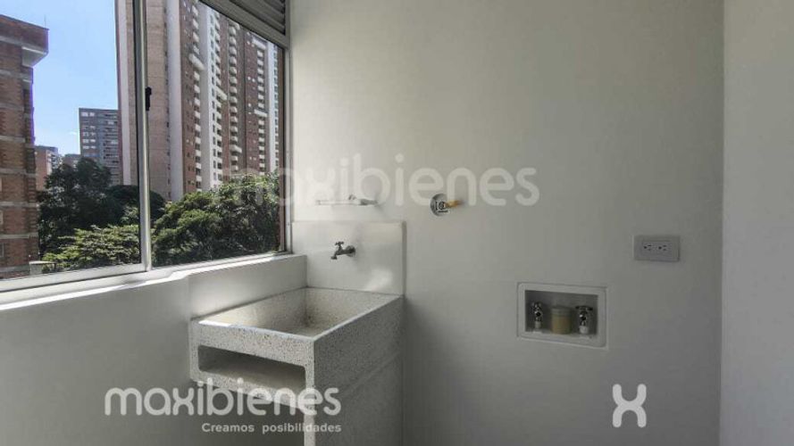 Apartamento de 3 alcobas en arriendo en Las Lomitas, Sabaneta, 75 m² · foto 15 de 17