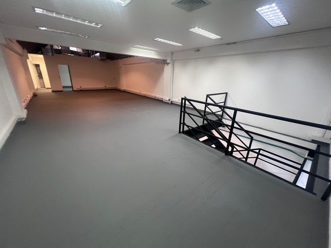 Bodega en arriendo en Las Vegas, Envigado, 280 m² · foto 3 de 12