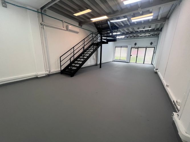 Bodega en arriendo en Las Vegas, Envigado, 280 m² · foto 7 de 12