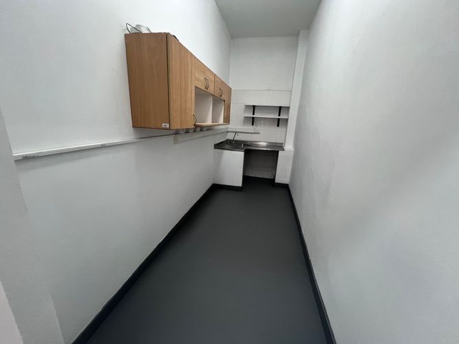 Bodega en arriendo en Las Vegas, Envigado, 280 m² · foto 10 de 12