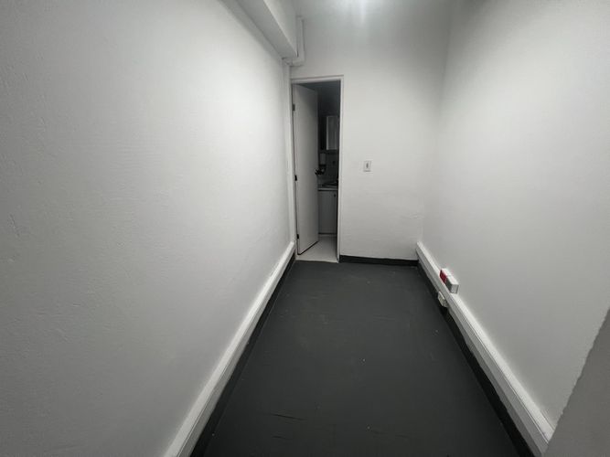 Bodega en arriendo en Las Vegas, Envigado, 280 m² · foto 11 de 12