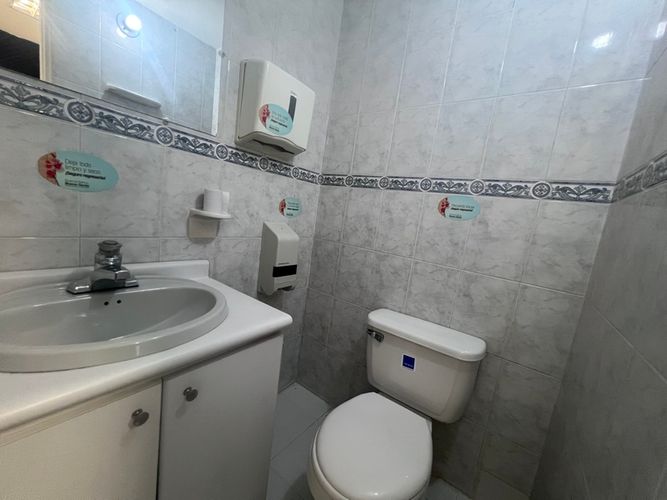 Bodega en arriendo en Las Vegas, Envigado, 280 m² · foto 12 de 12