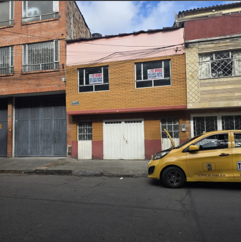 Casa en venta en Lago Gaitan, Bogotá · foto 2 de 19