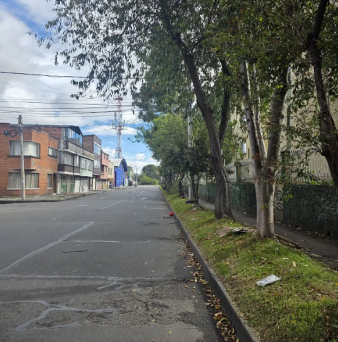 Casa en venta en Lago Gaitan, Bogotá · foto 3 de 19