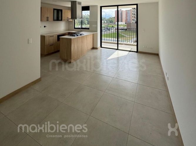 Apartamento de 3 alcobas en venta en Llano Grande, Rionegro, 73 m² · foto 3 de 14