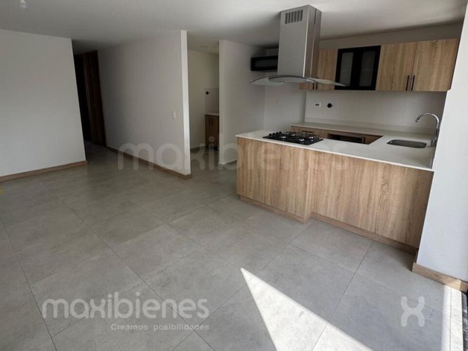 Apartamento de 3 alcobas en venta en Llano Grande, Rionegro, 73 m² · foto 5 de 14