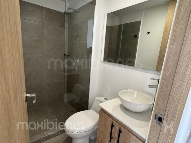Apartamento de 3 alcobas en venta en Llano Grande, Rionegro, 73 m² · foto 11 de 14