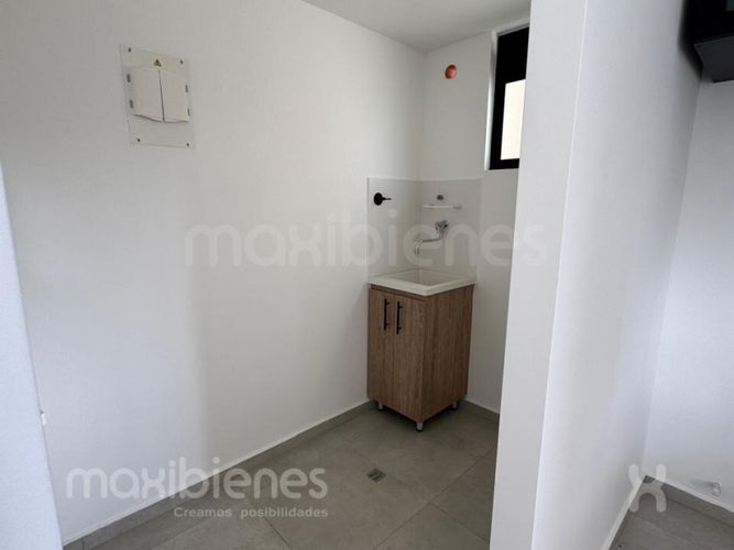 Apartamento de 3 alcobas en venta en Llano Grande, Rionegro, 73 m² · foto 13 de 14