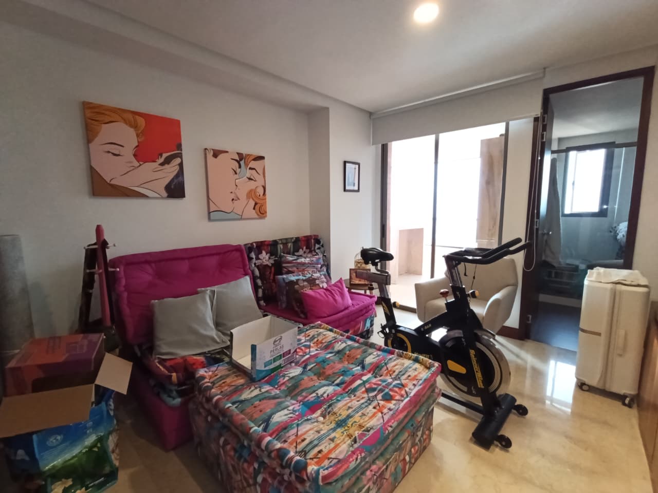 Apartamento en arriendo en El Poblado, Medellín · foto 3 de 20