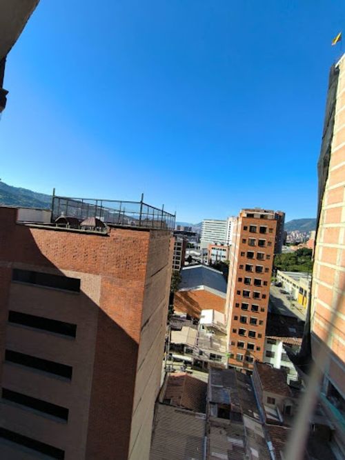 Apartamento de 2 alcobas en arriendo en Restrepo Naranjo, Sabaneta, 62 m² · foto 2 de 18
