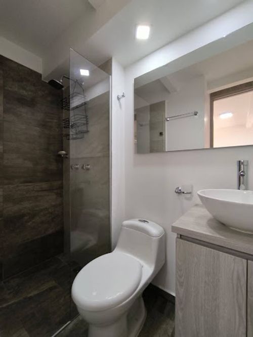 Apartamento de 2 alcobas en arriendo en Restrepo Naranjo, Sabaneta, 62 m² · foto 6 de 18