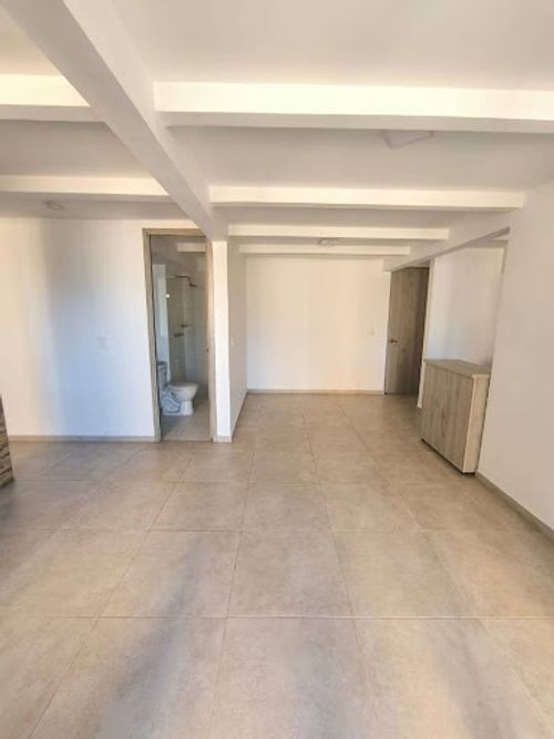 Apartamento de 2 alcobas en arriendo en Restrepo Naranjo, Sabaneta, 62 m² · foto 12 de 18
