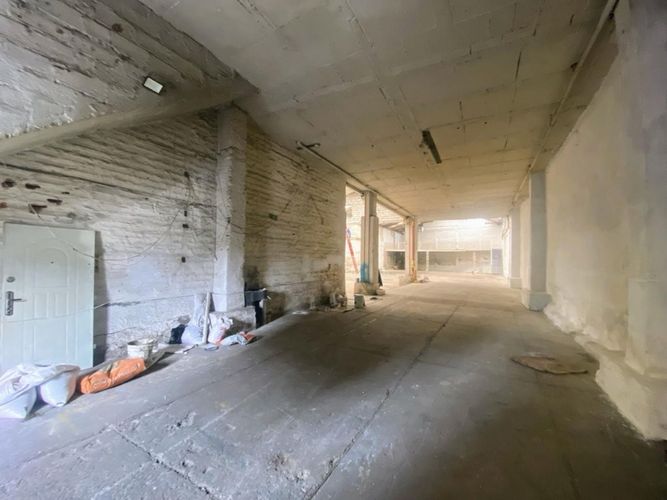 Bodega en venta en Los Naranjos, Itagüí, 1370 m² · foto 6 de 10