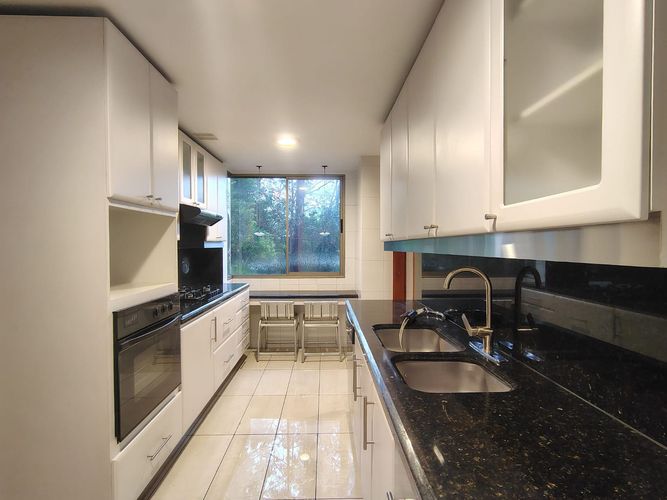 Apartamento de 3 alcobas en arriendo en El Poblado, Medellín, 197 m² · foto 7 de 19