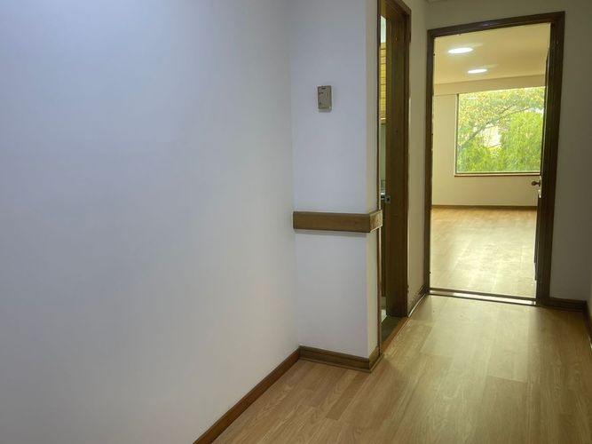 Oficina en venta en El Poblado, Medellín, 40 m² · foto 3 de 15