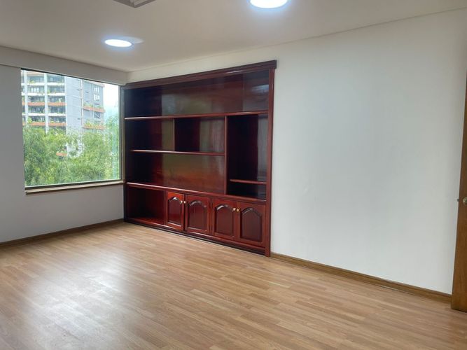 Oficina en venta en El Poblado, Medellín, 40 m² · foto 9 de 15