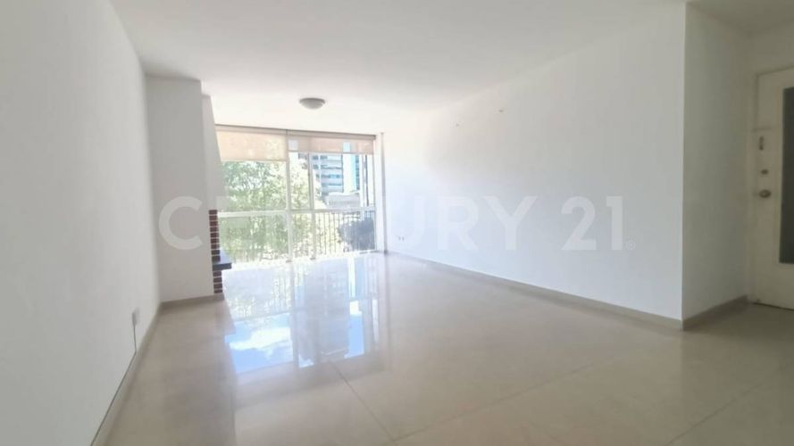 Apartamento de 3 alcobas en venta en Santa Ana Oriental, Bogotá, 83 m² · foto 4 de 24