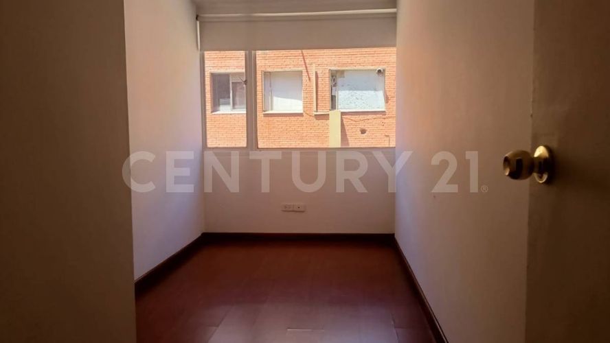 Apartamento de 3 alcobas en venta en Santa Ana Oriental, Bogotá, 83 m² · foto 9 de 24