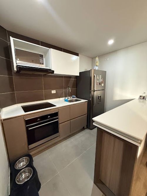 Apartaestudio en venta en Chapinero Central, Bogotá, 37 m² · foto 2 de 14