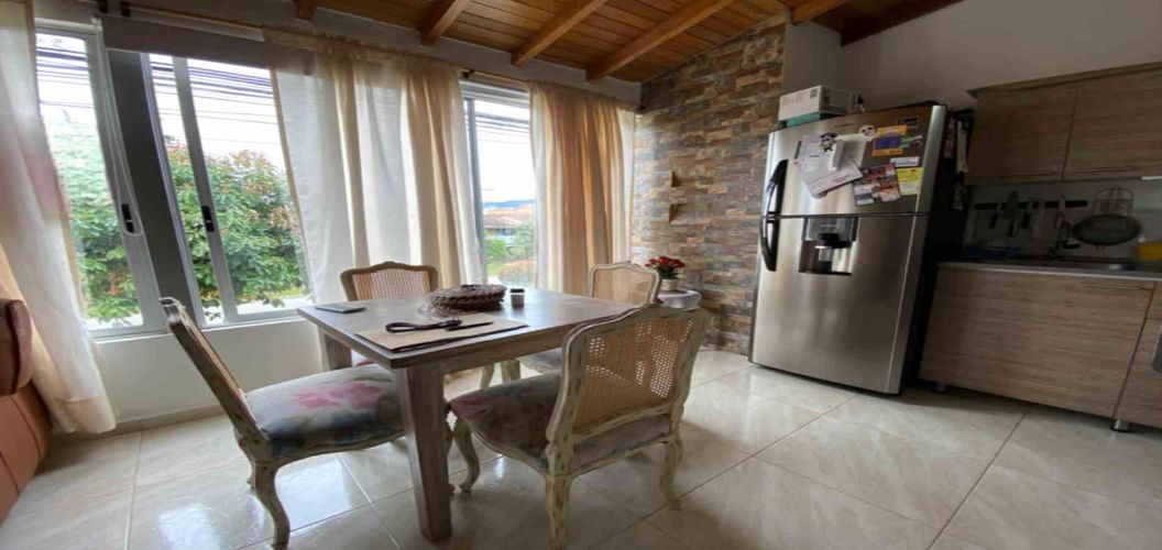 Apartamento de 3 alcobas en venta en La Ceja, 76 m² · foto 4 de 10