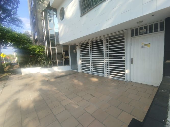 Casa de 5 alcobas en venta en El Ingenio, Cali, 430 m² · foto 2 de 24
