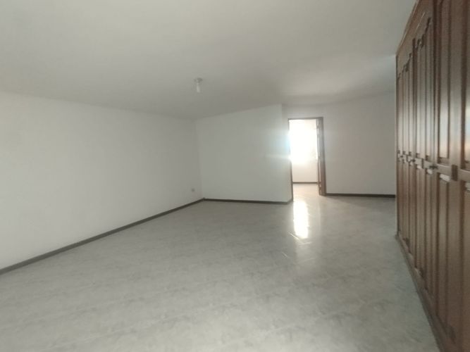 Casa de 5 alcobas en venta en El Ingenio, Cali, 430 m² · foto 9 de 24