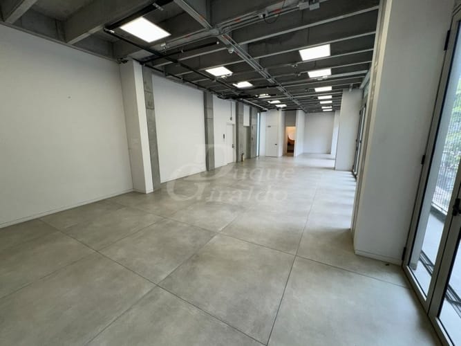 Oficina en arriendo en El Poblado, Medellín, 122 m² · foto 5 de 6